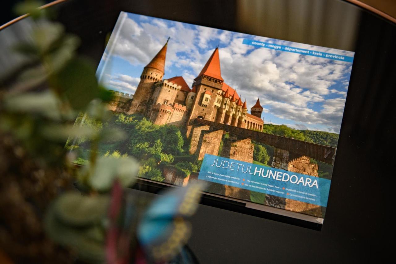 Vila Sarisa デヴァ エクステリア 写真